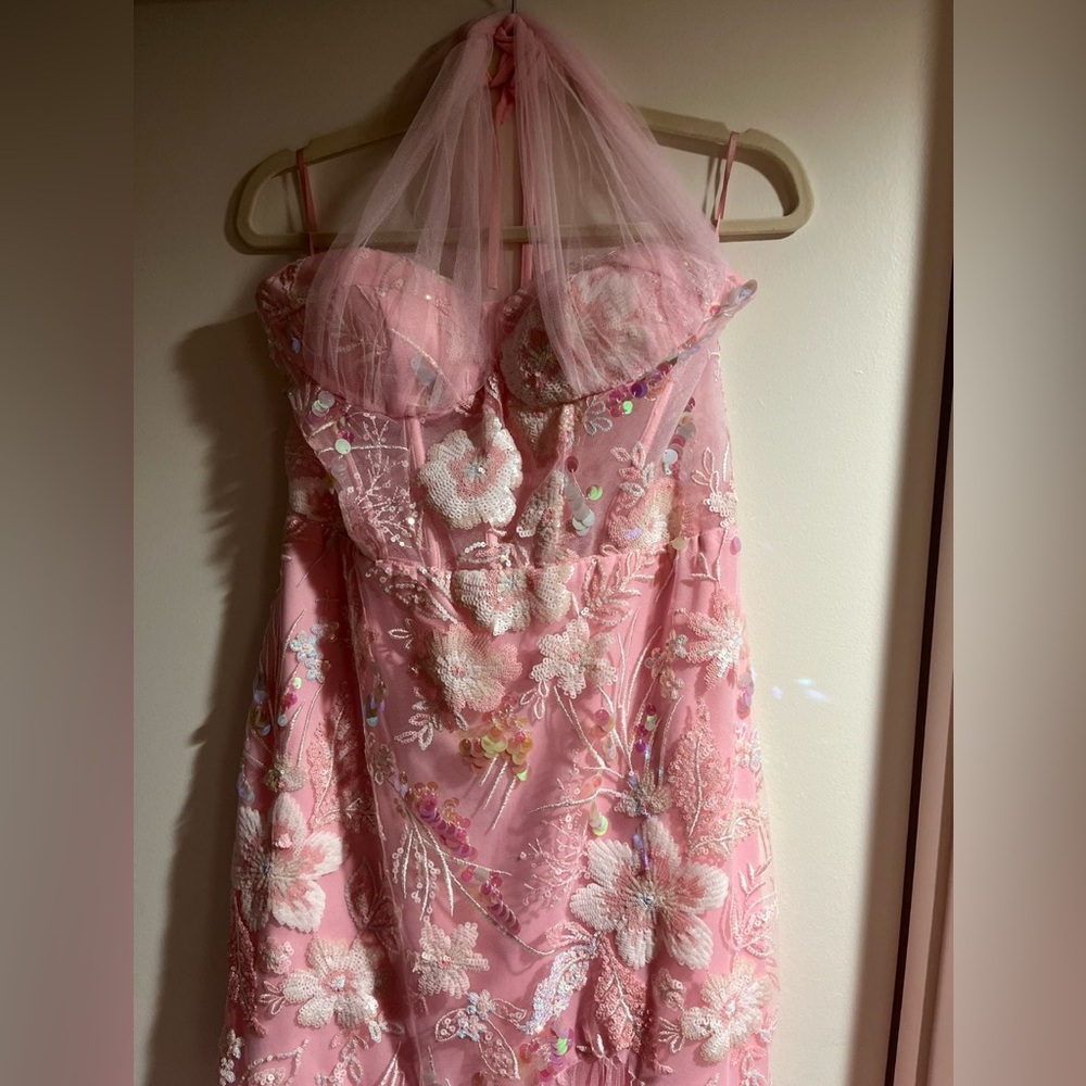 Elegant Pink Floral Embellished Prom Dress